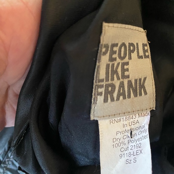 People Like Frank Black Sheath Dress with V-Neck for Cocktail Night Out - Picture 8 of 14